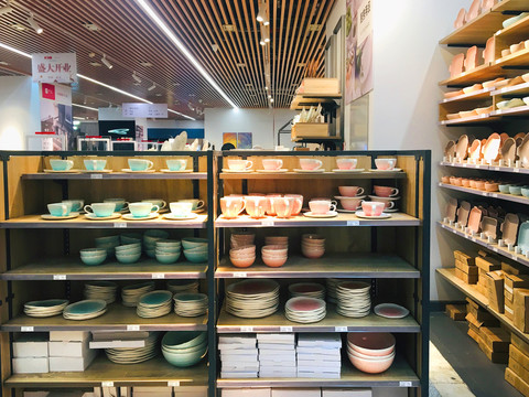 溫馨家居，品質(zhì)生活 探索家居用品店的無(wú)限可能